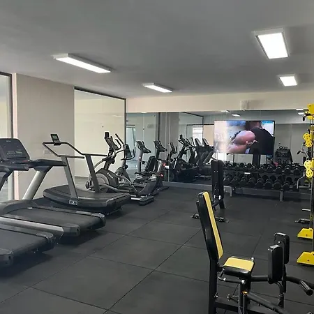 Retreat, Block B2, Unit12 Апартаменты *