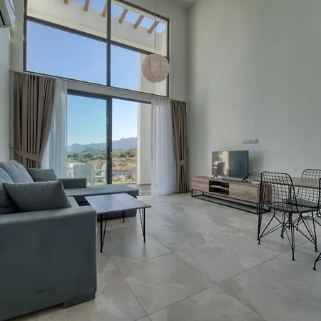 Retreat, Block B2, Unit12 *